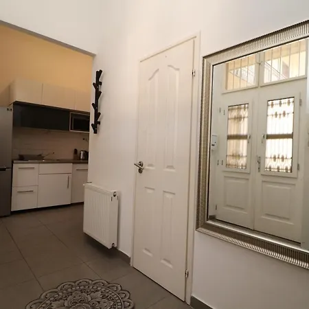Broadway Downtown Deluxe Apartment Budapest